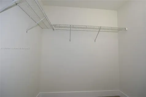 203 La Costa Lane Weston FL 33326