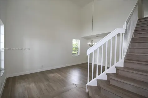 203 La Costa Lane Weston FL 33326