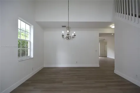 203 La Costa Lane Weston FL 33326