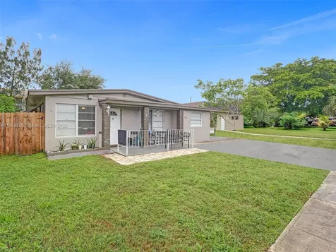 740 SW 10th Street Pompano Beach FL 33060