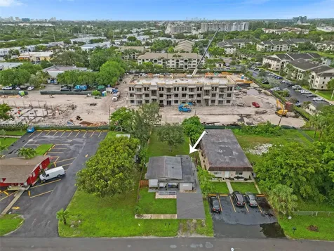 740 SW 10th Street Pompano Beach FL 33060