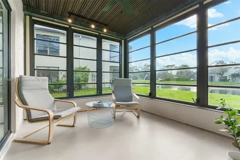 8520 Casa Del Lago Boca Raton FL 33433