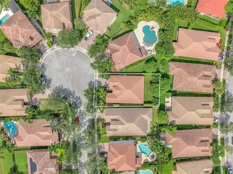 19223 Crystal Street Weston FL 33332
