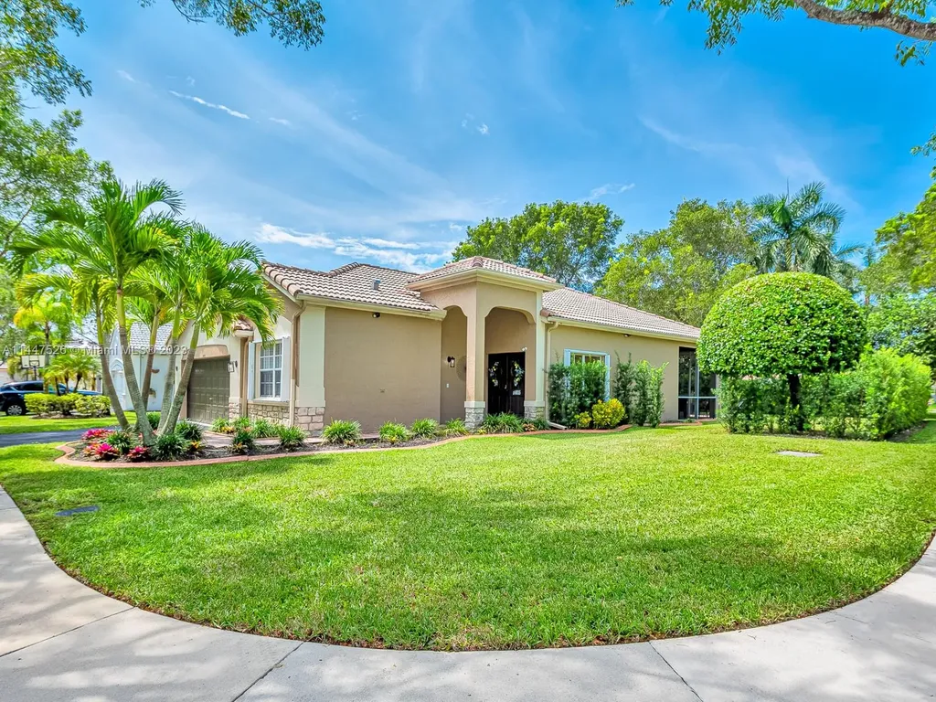 4035 Palm Place Weston FL 33331