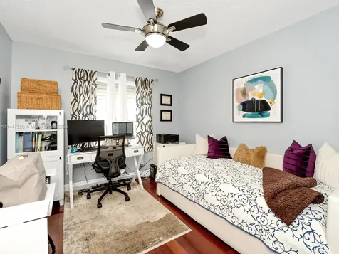 4035 Palm Place Weston FL 33331
