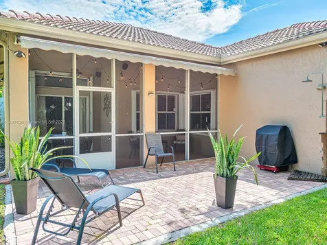 4035 Palm Place Weston FL 33331