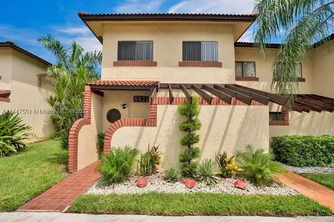 8821 NW 48th Street Sunrise FL 33351