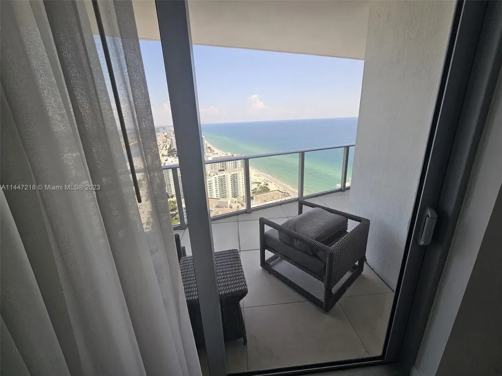 4111 S Ocean Drive Hollywood FL 33019