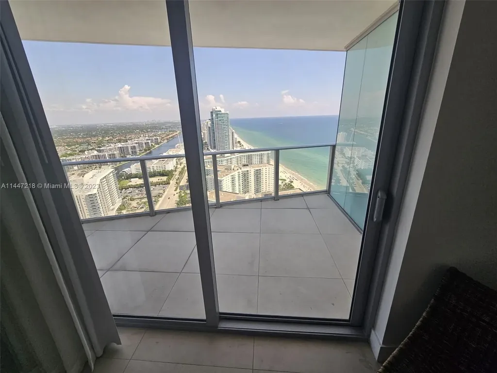4111 S Ocean Drive Hollywood FL 33019