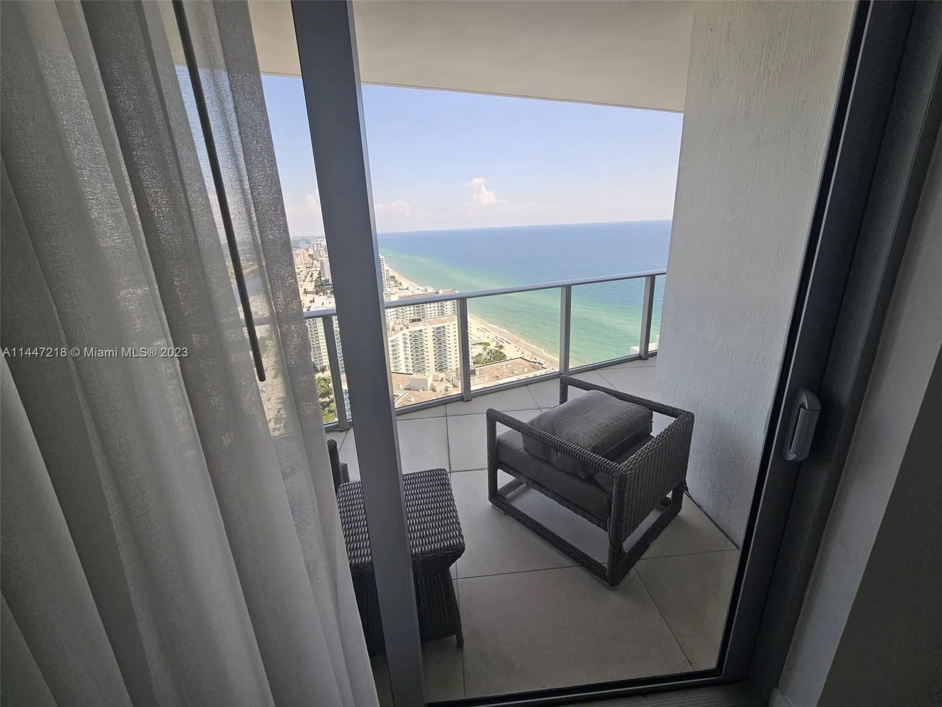 4111 S Ocean Drive Hollywood FL 33019