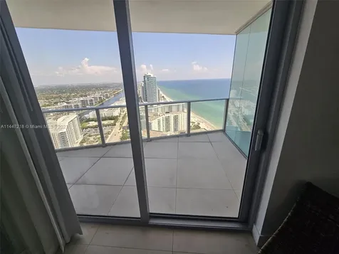 4111 S Ocean Drive Hollywood FL 33019