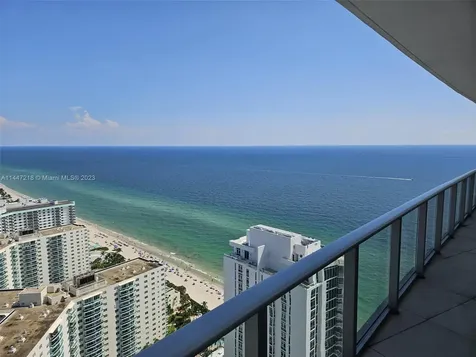 4111 S Ocean Drive Hollywood FL 33019