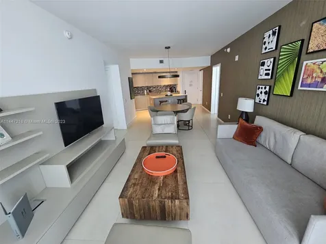 4111 S Ocean Drive Hollywood FL 33019