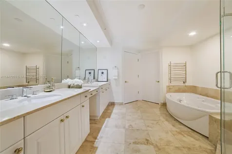 20201 E Country Club Drive Aventura FL 33180
