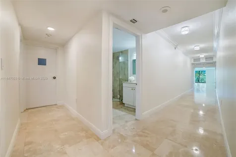 20201 E Country Club Drive Aventura FL 33180
