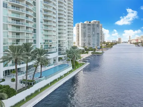 20201 E Country Club Drive Aventura FL 33180