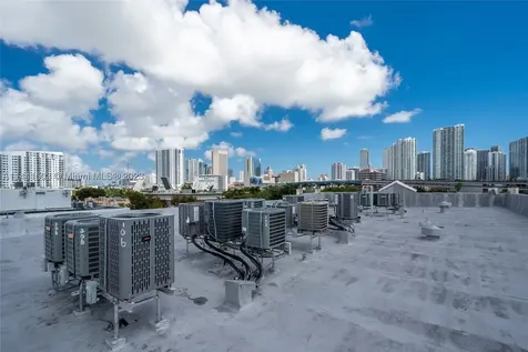 440 SW 5th Avenue Miami FL 33130