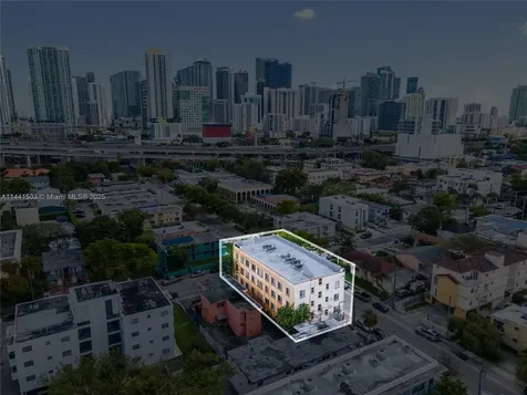 440 SW 5th Avenue Miami FL 33130