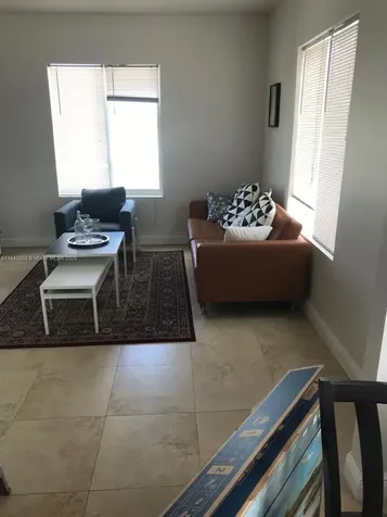 440 SW 5th Avenue Miami FL 33130