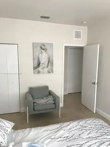 440 SW 5th Avenue Miami FL 33130
