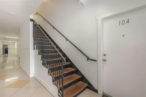 440 SW 5th Avenue Miami FL 33130