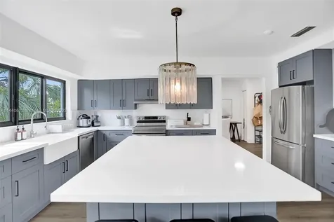 13824 SW 83rd Court Palmetto Bay FL 33158