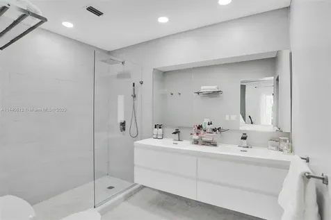 13824 SW 83rd Court Palmetto Bay FL 33158