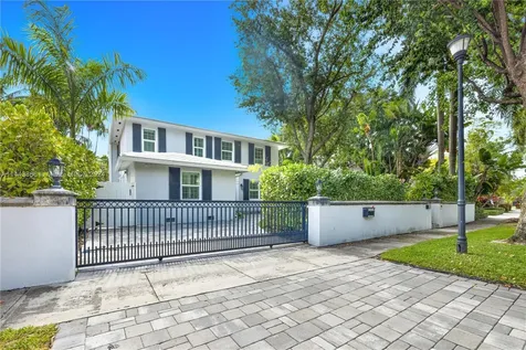 4531 N Bay Road Miami Beach FL 33140
