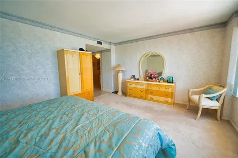 3900 N Ocean Drive Lauderdale By The Sea FL 33308