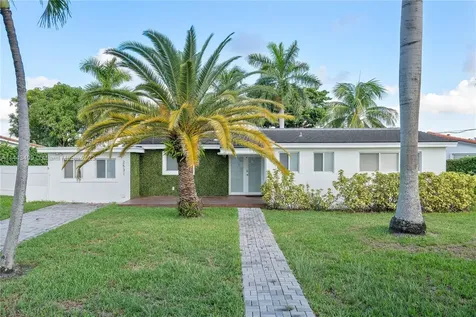 2531 NE 209th Terrace Aventura FL 33180