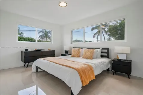 2531 NE 209th Terrace Aventura FL 33180