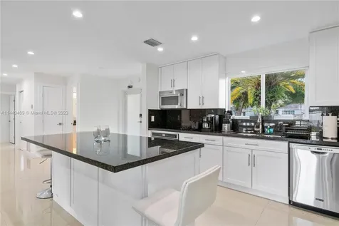 2531 NE 209th Terrace Aventura FL 33180