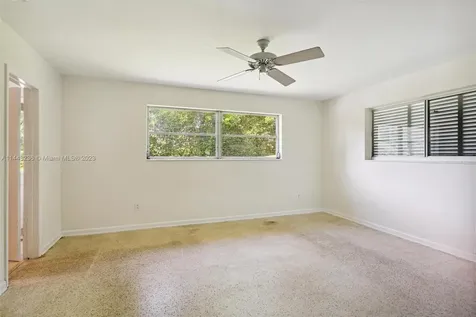 8201 SW 164th Street Palmetto Bay FL 33157
