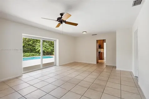 8201 SW 164th Street Palmetto Bay FL 33157