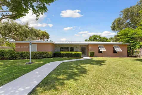 8201 SW 164th Street Palmetto Bay FL 33157