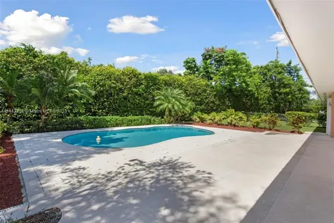 8201 SW 164th Street Palmetto Bay FL 33157