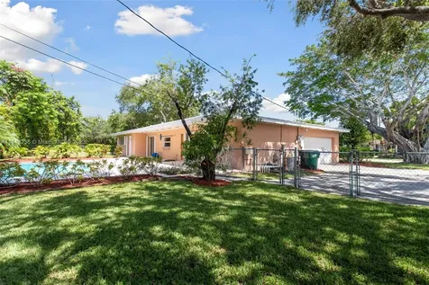 8201 SW 164th Street Palmetto Bay FL 33157