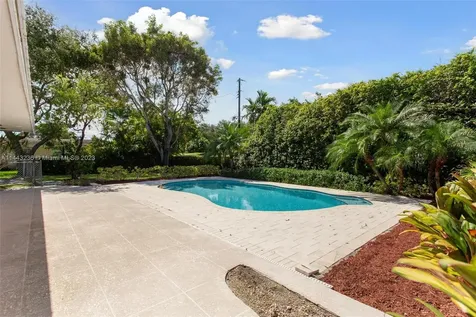 8201 SW 164th Street Palmetto Bay FL 33157
