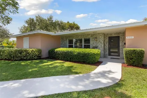 8201 SW 164th Street Palmetto Bay FL 33157