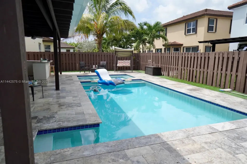 24922 SW 118th Court Homestead FL 33032