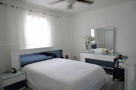 24922 SW 118th Court Homestead FL 33032