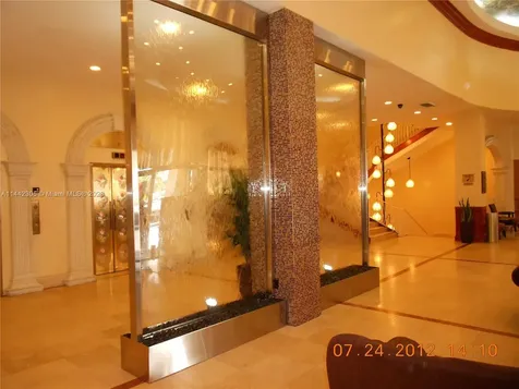 19201 Collins Avenue Sunny Isles Beach FL 33160