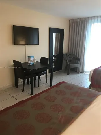 19201 Collins Avenue Sunny Isles Beach FL 33160