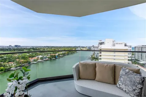 5500 Collins Avenue Miami Beach FL 33140