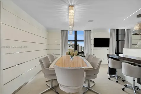 5500 Collins Avenue Miami Beach FL 33140