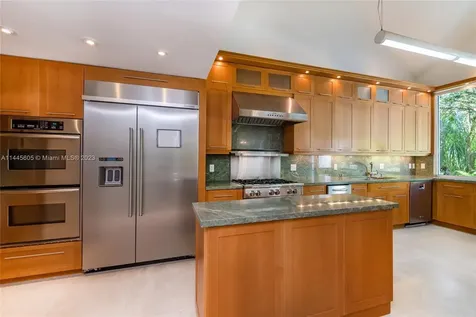 51 Island Drive Key Biscayne FL 33149