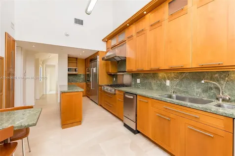 51 Island Drive Key Biscayne FL 33149