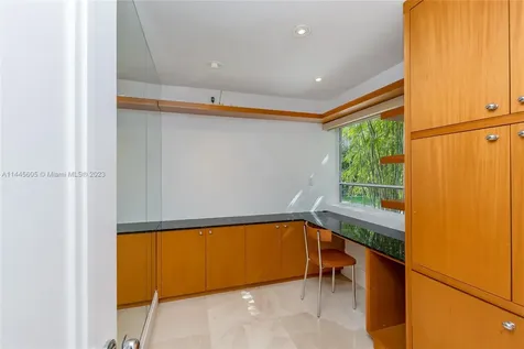 51 Island Drive Key Biscayne FL 33149