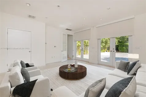 51 Island Drive Key Biscayne FL 33149