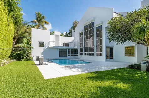 51 Island Drive Key Biscayne FL 33149